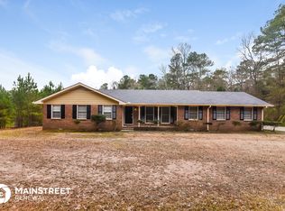 172 Arcado Rd, Lilburn, GA 30047