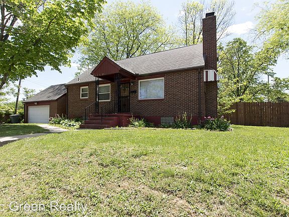 2nd image of 4318 W Hillcrest Ave
