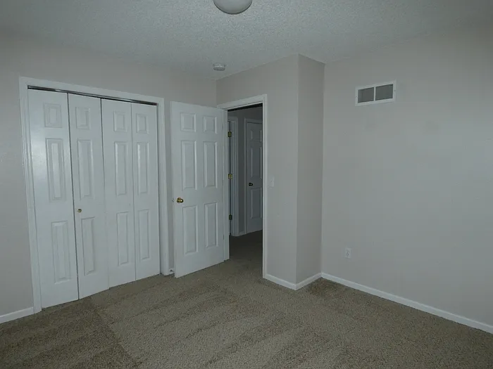 833 Spring Ct — Photo 7