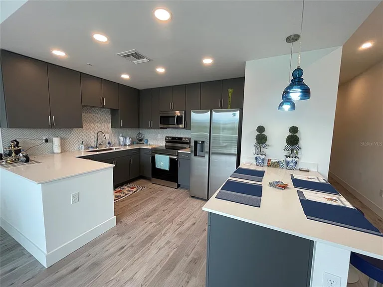 1709 Tamiami Trl #213 — Photo 11