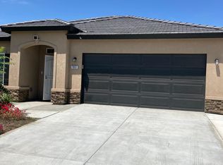 7801 Rhine Dr, Bakersfield, CA 93313