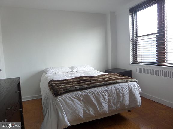 5th image of 2601 Pennsylvania Ave APT 331