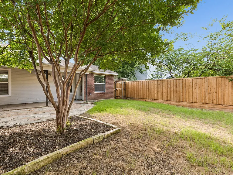 8109 Wharf St — Photo 28