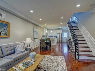 606 Earp St, Philadelphia, PA, 19147