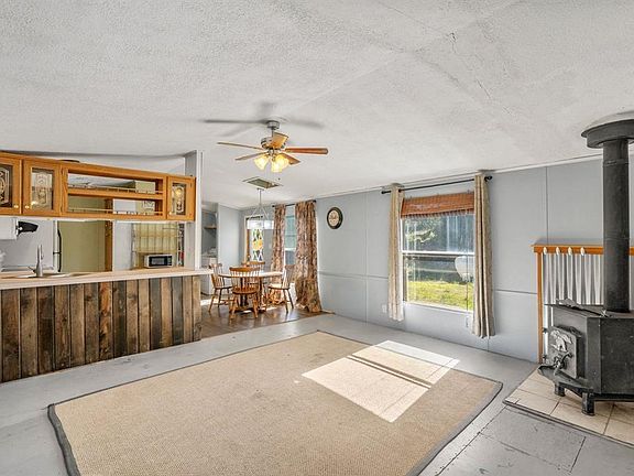 3rd image of 181 JJ Road