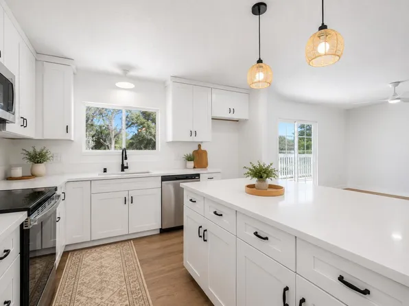 6821 Woodstock Ln, El Dorado, CA 95623