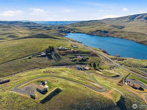 2nd image of 16161 N Wenas Road