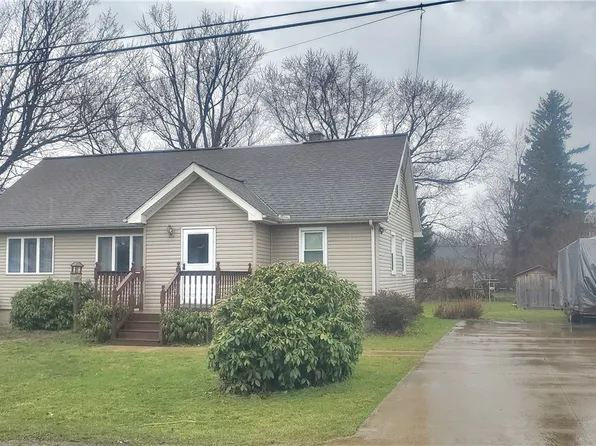 3446 Curtze Dr, Fairview, PA 16415