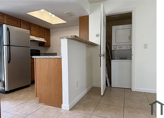 312 S Wilson St #201 — Photo 8
