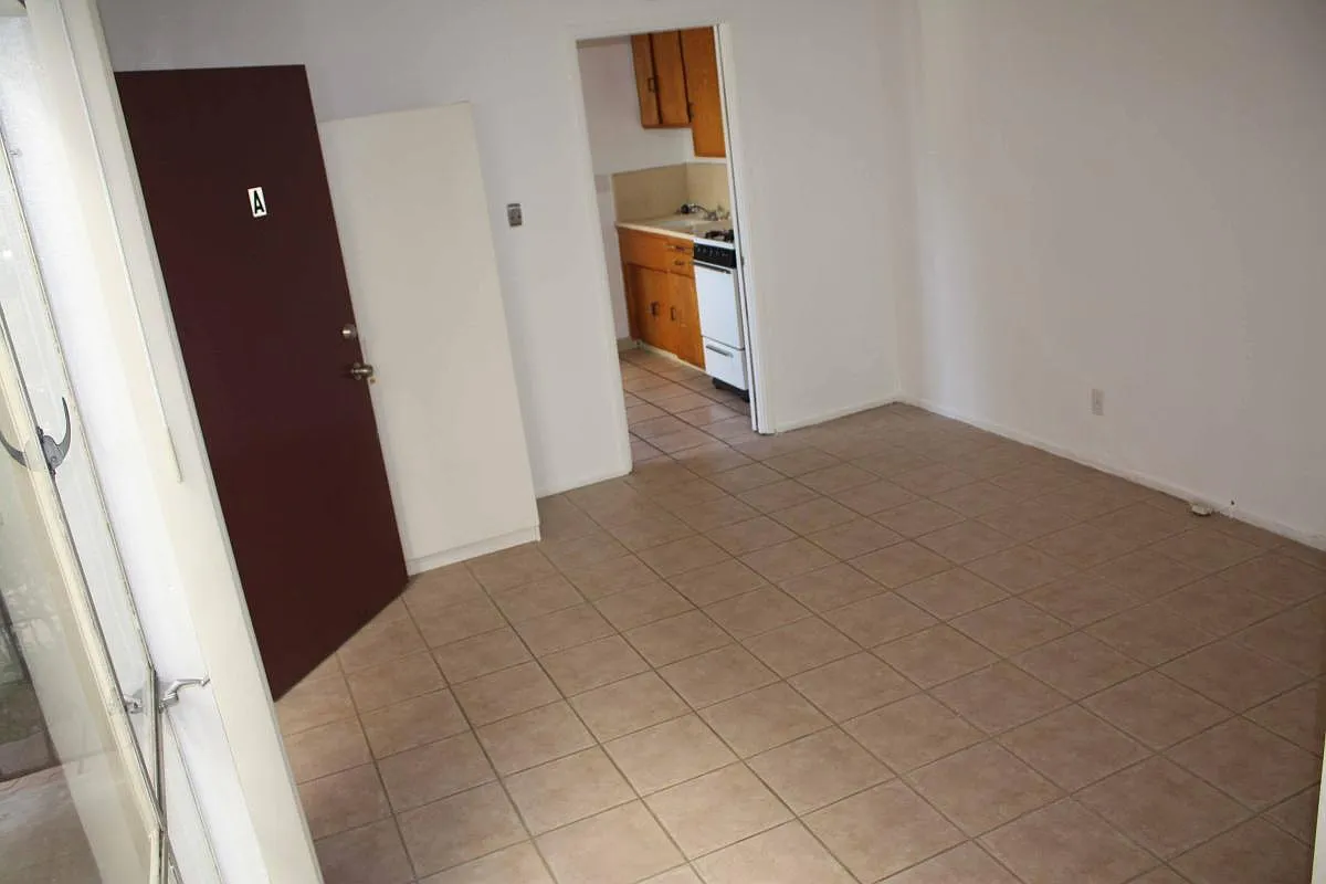 Living room - 2430 20th St #A