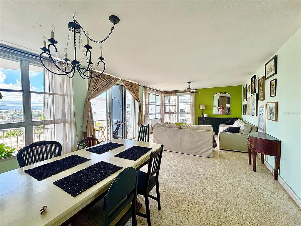 4 bed, 3.0 bath, 1800 sqft, $2,500 — Photo 2