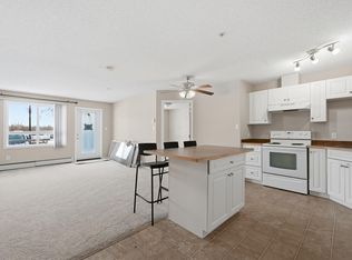 5350 199th St NW #105, Edmonton, AB