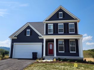 2042 Westhill Pkwy, Blacksburg, VA 24060