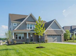 3559 Cypress Pointe Dr, Bellbrook, OH 45305