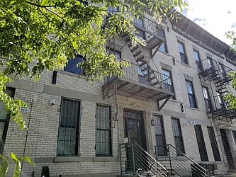 Rented by Signature Property Realty