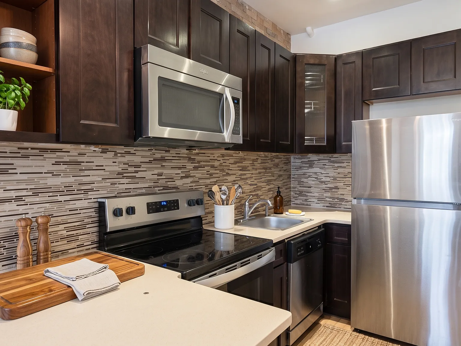 451 Lenox Avenue — Photo 2