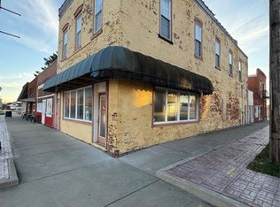 104 W Edwards St, Litchfield, IL