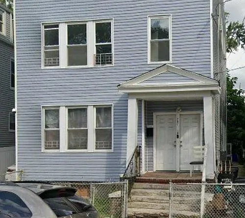 784 S 16th St #3 Photo 1