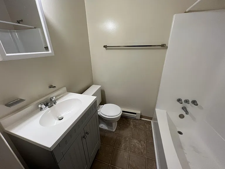 3517 Walnut St #3 — Photo 2