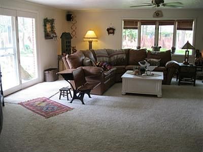 4th image of 5025 Dobbs Dr