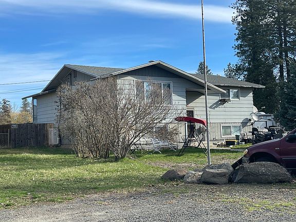 3rd image of 723 E Fellows St