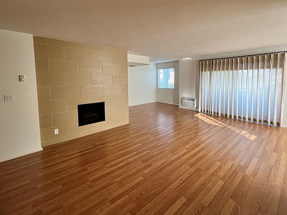4th image of 11901 Goshen Ave APT 201