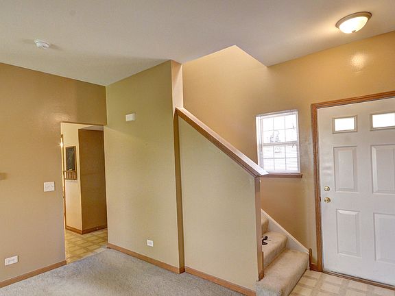 2nd image of 718 Benton Ct