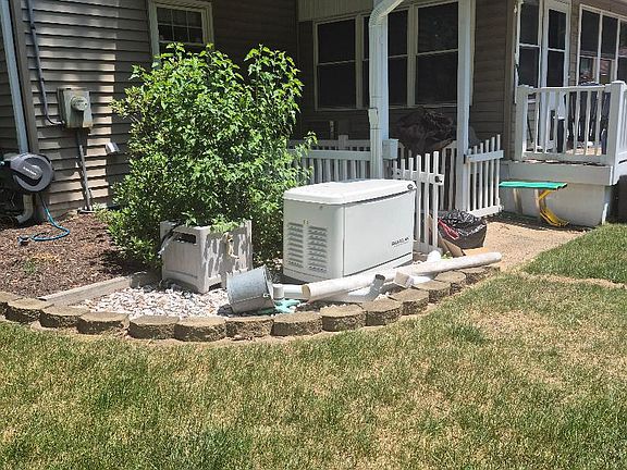 3rd image of 479 Brightwood Rd