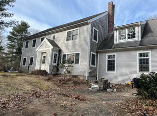 477 Old Jail Ln, Barnstable, MA 02630