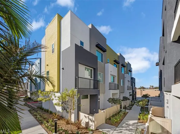 1095 N Harbor Blvd, Anaheim, CA 92802