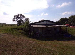 357 SE 350 St, Carrollton, IL 62016