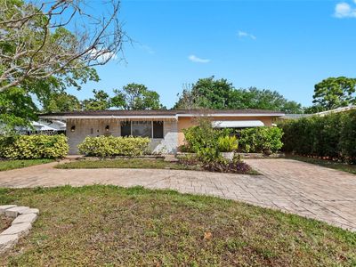 8131 NW 12th St, Pembroke Pines, FL, 33024