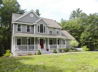 252 Kemp St, Dunstable, MA 01827