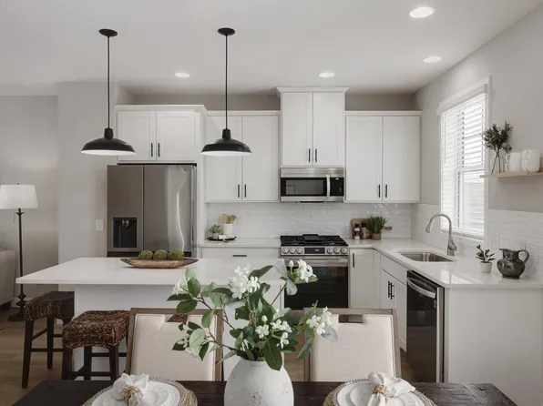 Villages of Island Park