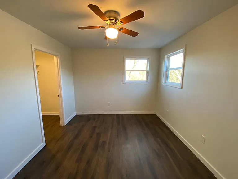 135 Quincy Parlier Rd #2 — Photo 16