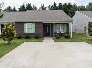 510 E Sago Ct, Boiling Springs, SC 29316