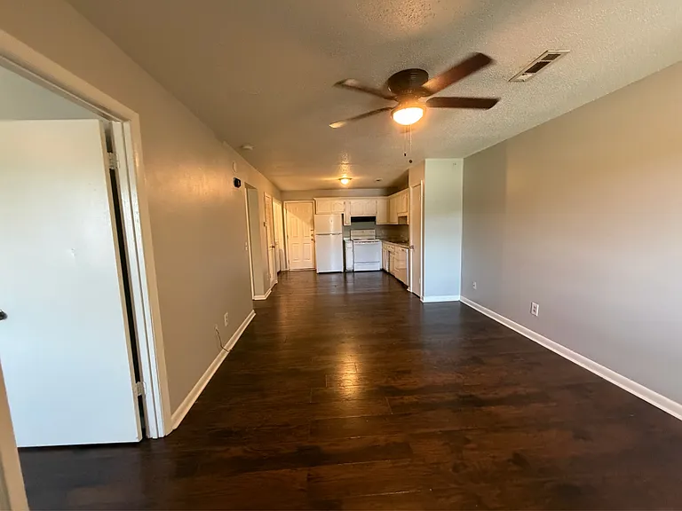 4437 Torrance Dr NW #C — Photo 2