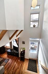 3rd image of 1606 Humboldt St