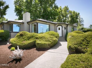 1321 S 38th Ave, Yakima, WA 98902