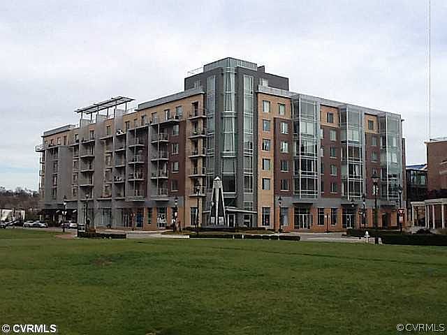 1st image of 210 Rocketts Way #209