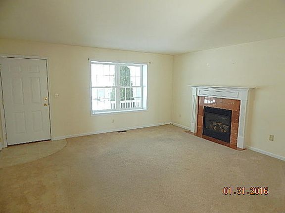 2nd image of 1144 Harvest Dr #L-0071