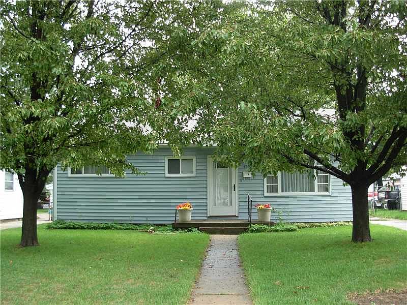 1st image of 4749 N Mitchner Ave