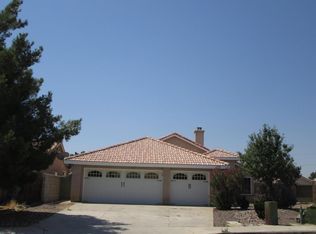 1744 Landsford St, Lancaster, CA 93535