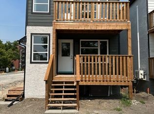 869 Hector Ave #1A, Winnipeg, MB R3M2E7