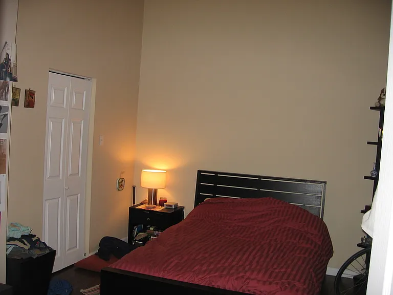 109 S 21st St #4 — Photo 18