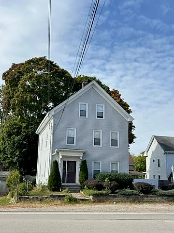 674 E Washington St #3 — Photo 1