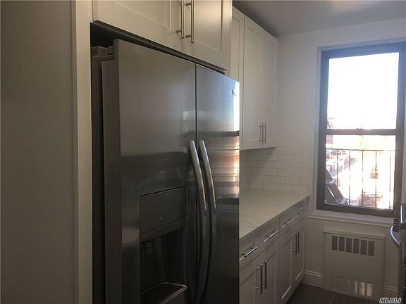 3rd image of 9040 Fort Hamilton Pkwy APT 6M