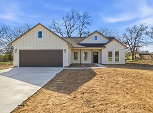 103 N Peverly St, Whitney, TX 76692