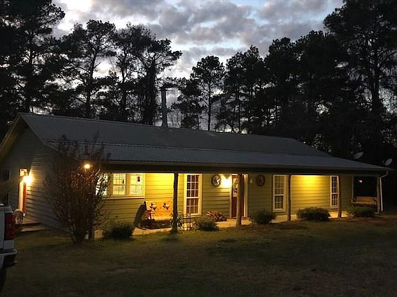 5th image of 409 Laura Ln