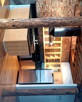 Rented by Historic Front Street Leasing | media 10